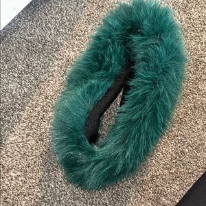 Chic Teal Faux Fur Headband